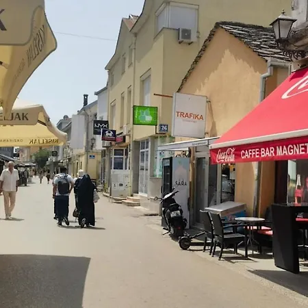 Lovely Bosnian بيت ضيافة