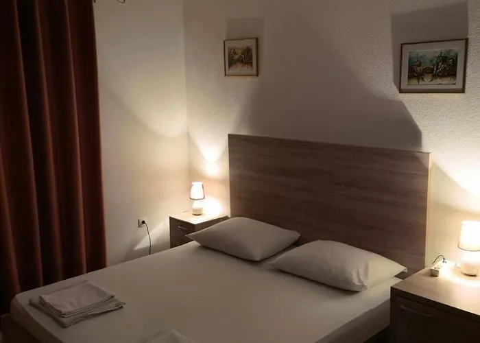 Pensionat Lovely Bosnian